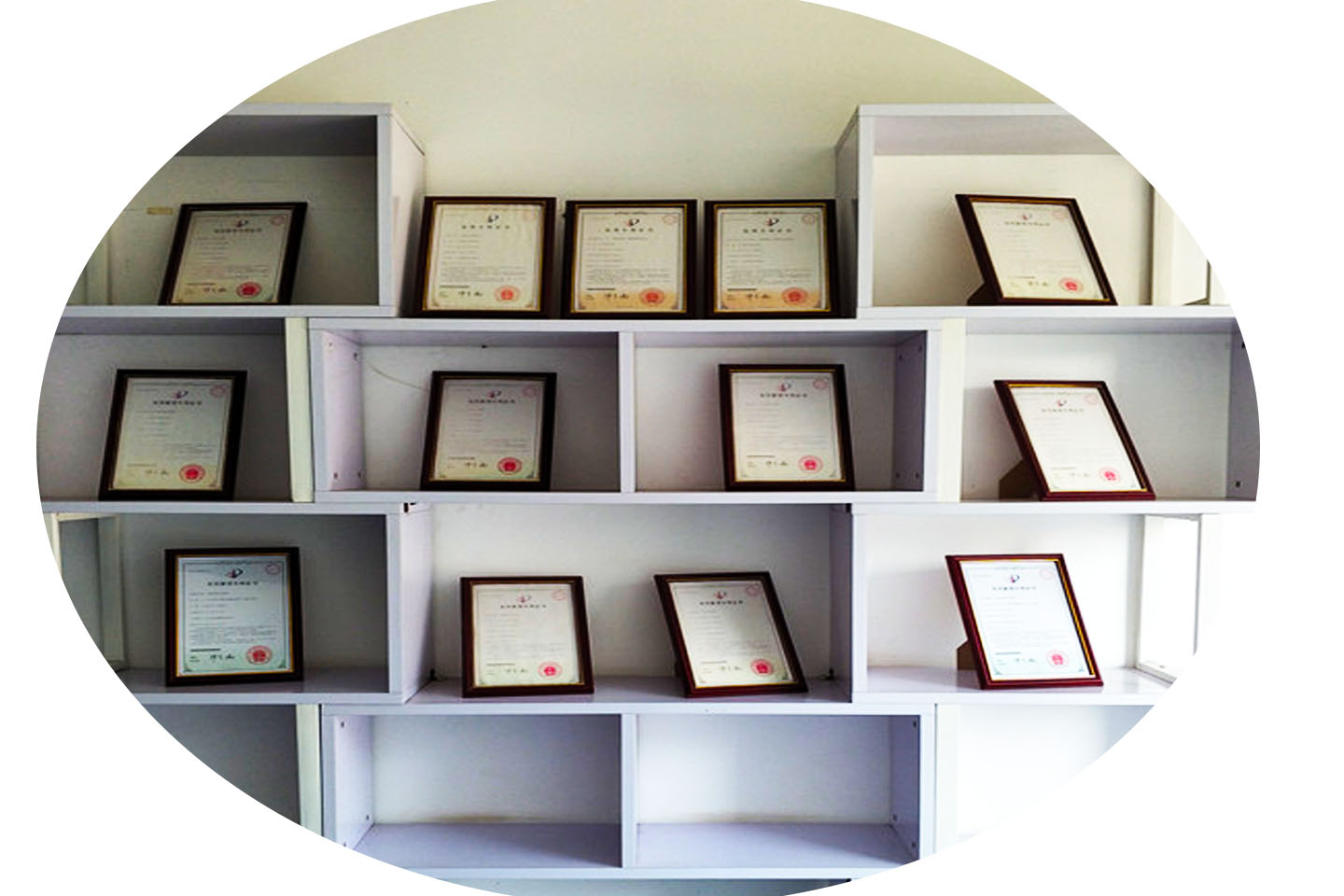 12月--YX3207 錨拖供應(yīng)船.jpg 12月--YX3207 錨拖供應(yīng)船.jpg